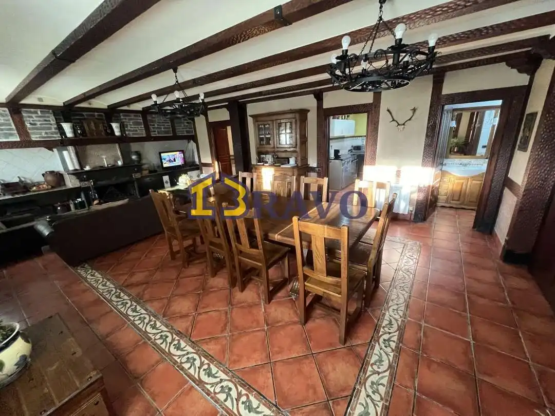 Comedor de Casa o chalet en venta en Valle de Mena con Calefacción, Jardín privado y Terraza