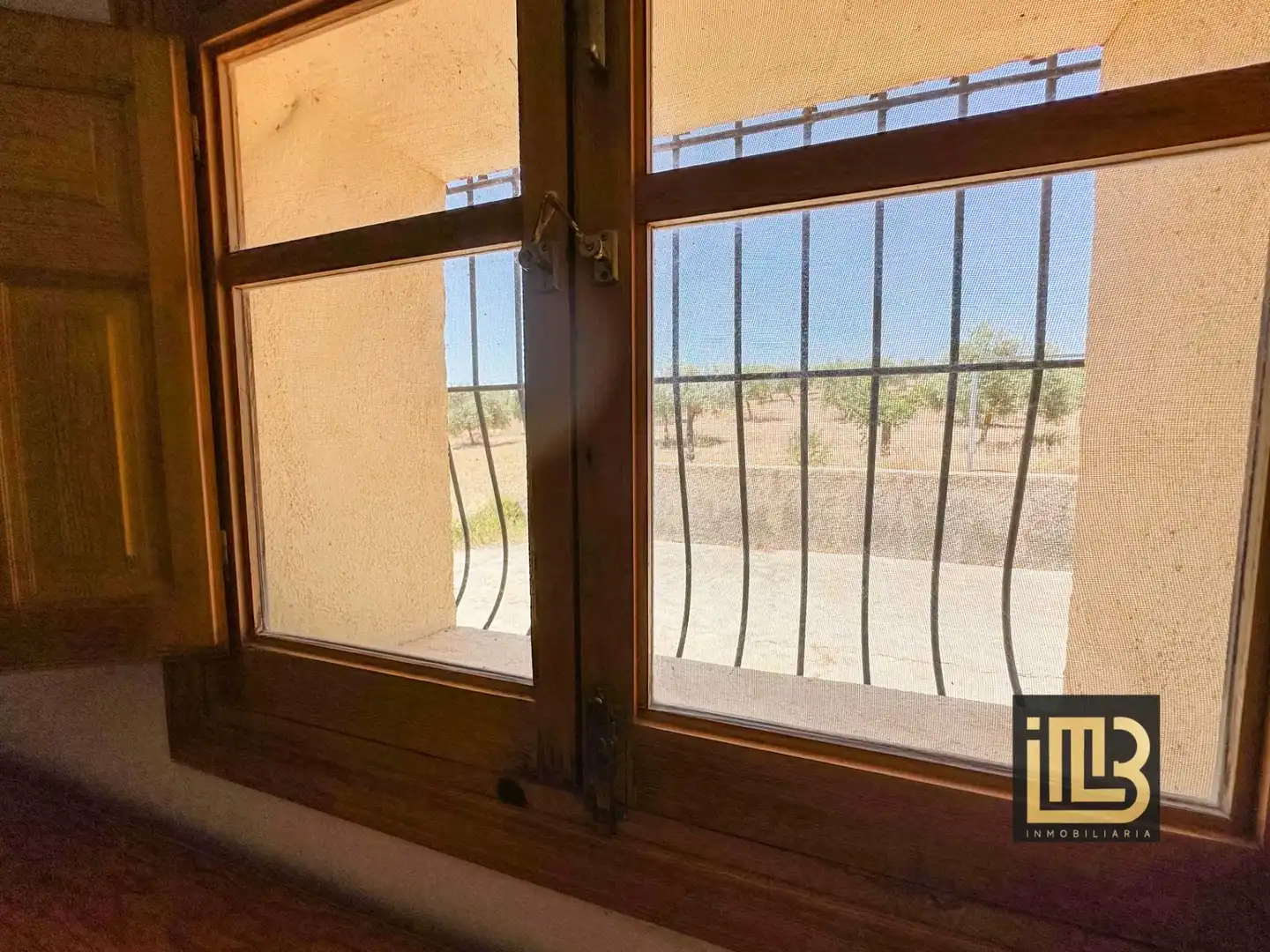 Terraza de Piso en venta en Cabra del Santo Cristo con Terraza y Amueblado