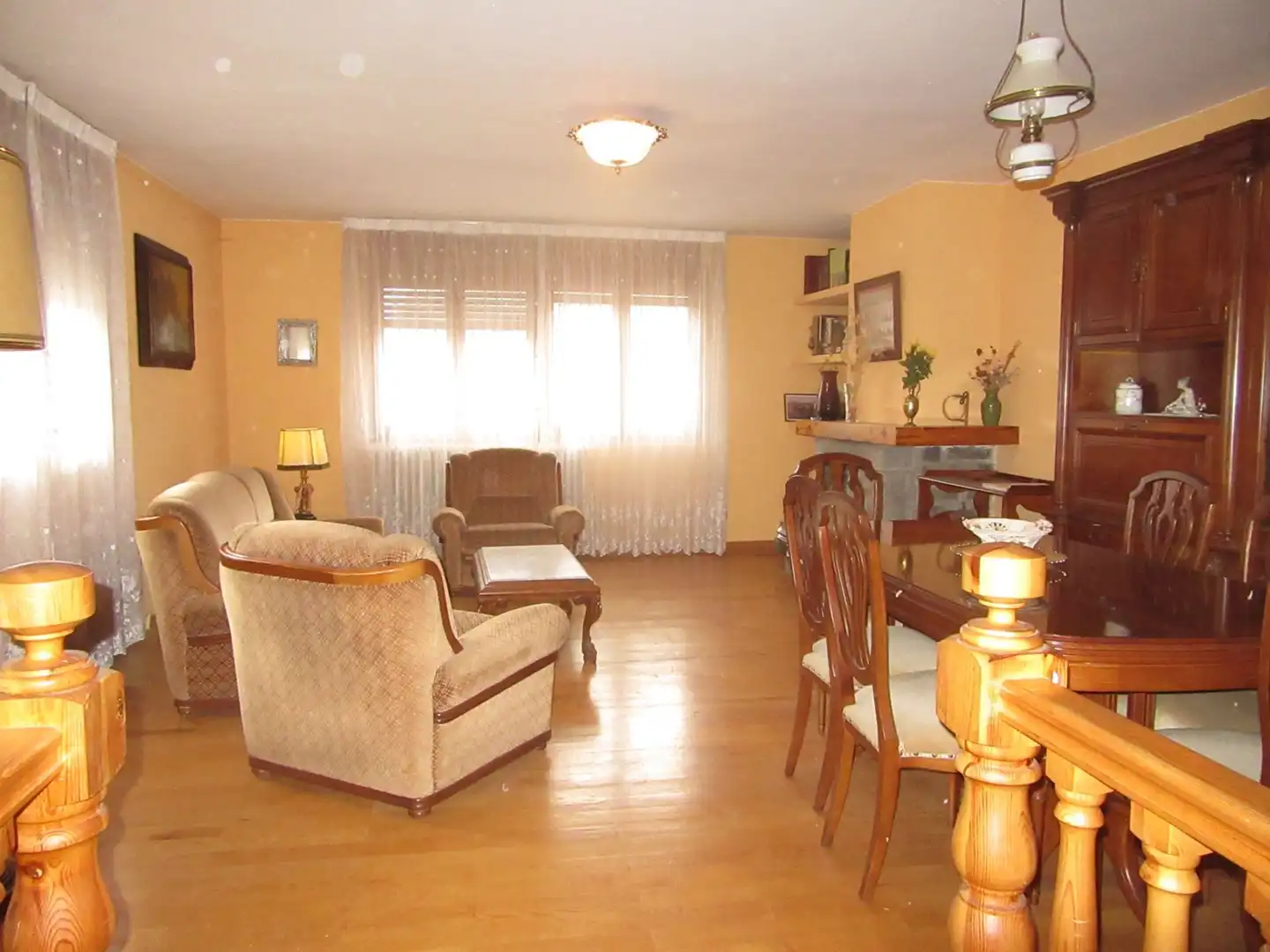 Sala de estar de Finca rústica en venta en Villanúa con Calefacción, Terraza y Trastero