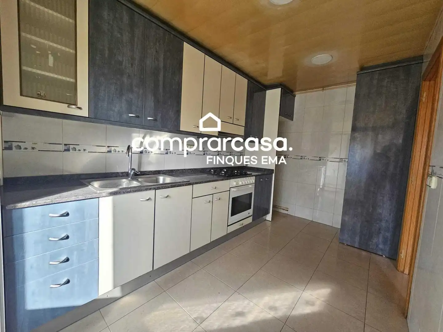 Cocina de Dúplex en venta en Mollet del Vallès con Balcón