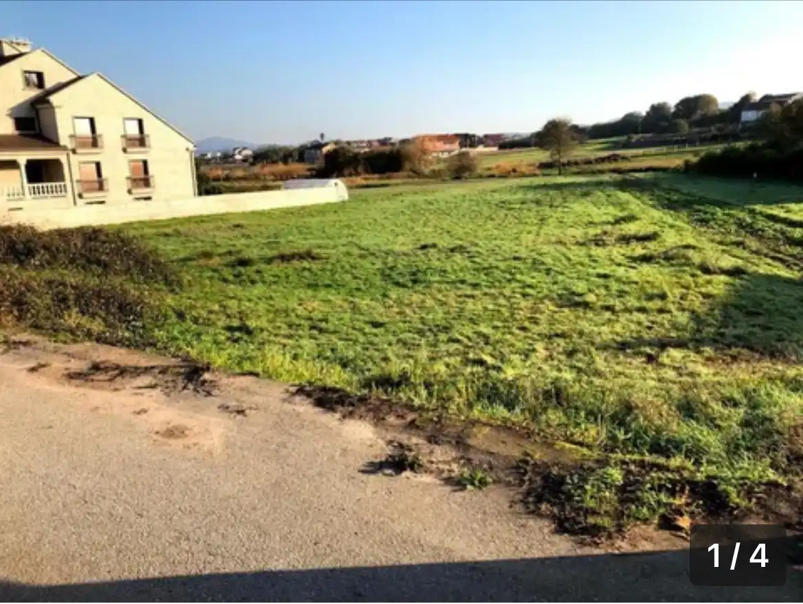Terrenos y solares en venta en Rua Tombelo 33, imagen 2