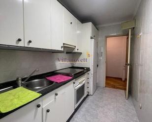 Kitchen of Flat for sale in Vigo   with Heating and Parquet flooring