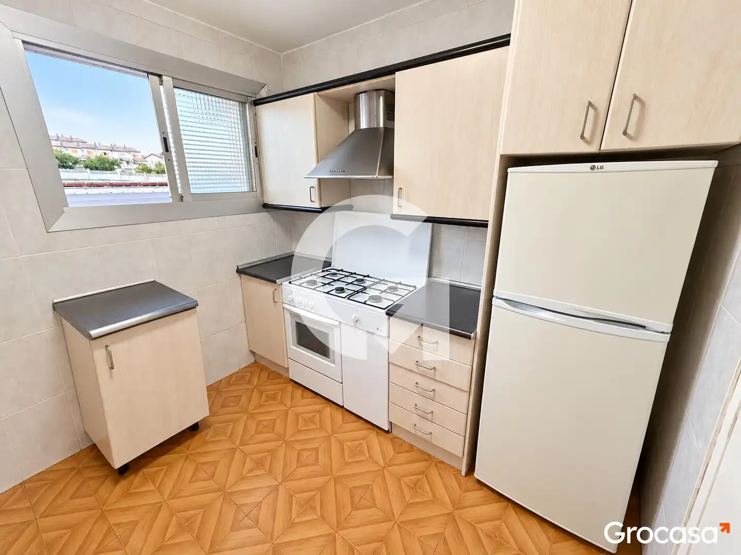 Piso con terraza en venta en CL OLOT, imagen 7