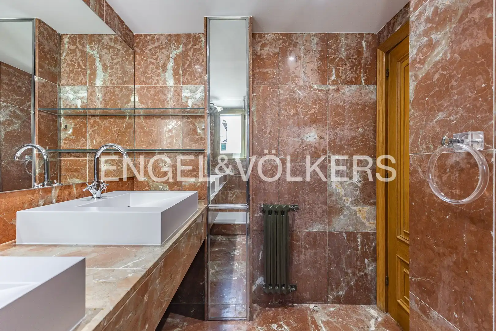 Baño de Casa o chalet de alquiler en Sant Cugat del Vallès con Calefacción, Jardín privado y Parquet