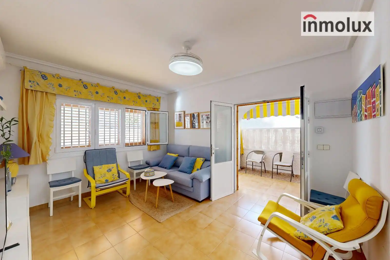 Living room of Detached homes for sale in Elche / Elx  with Air Conditioner, Heating and Private garden