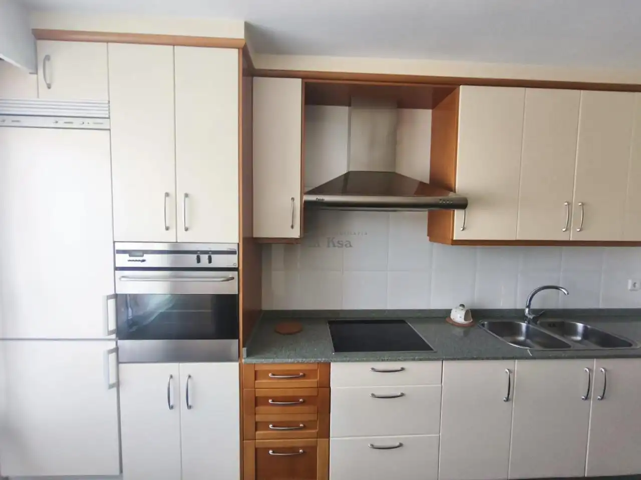 Küche von Wohnung zur Miete in Ourense Capital  mit Heizung, Parkett und Möbliert