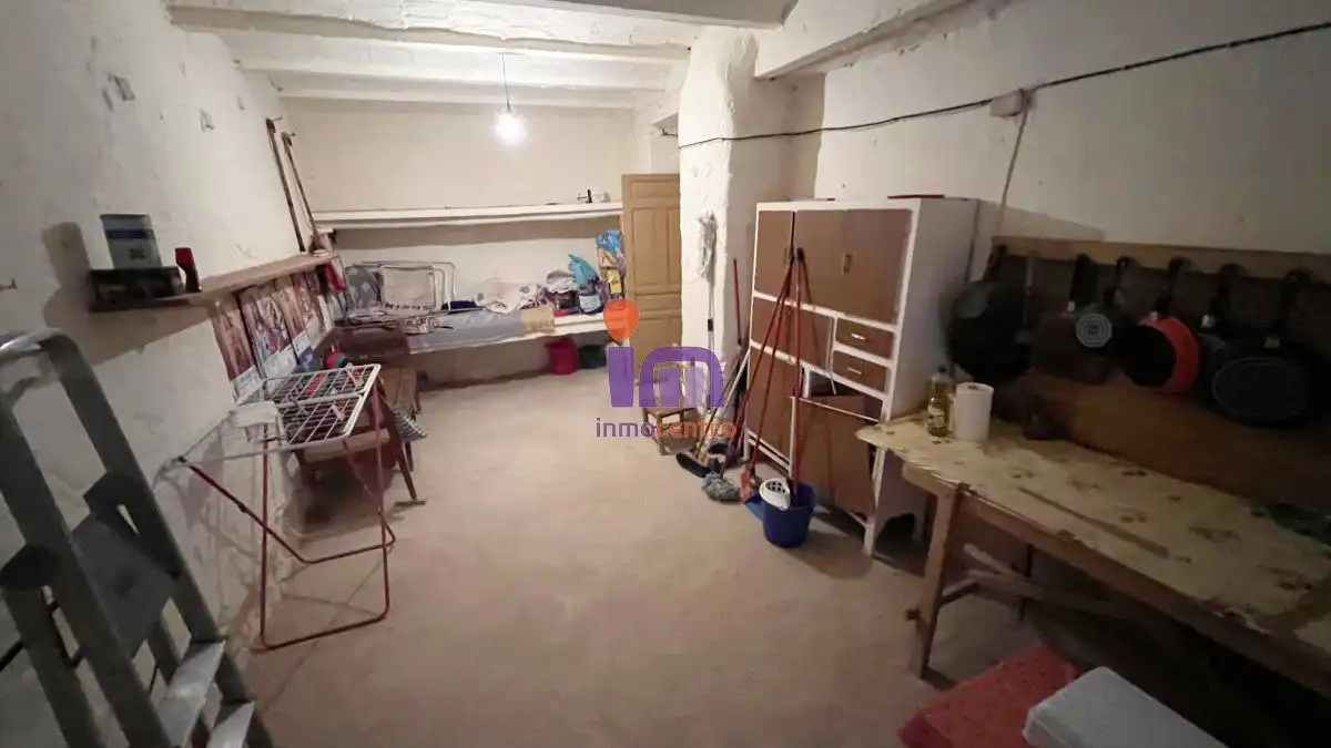 Casa o chalet en venta en Alcubillas con Trastero