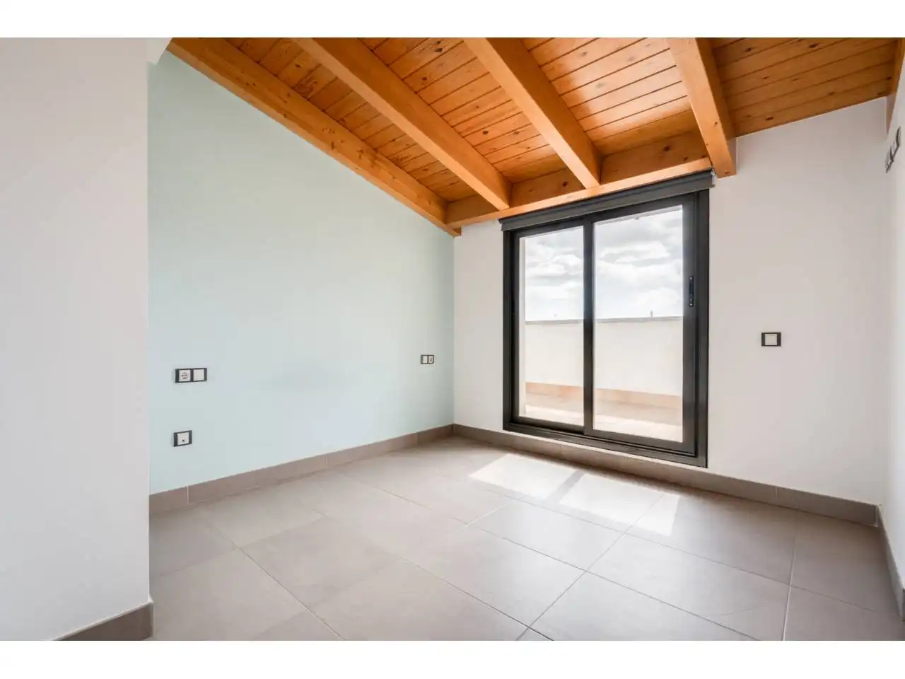Balcony of Duplexes for sale in Terrassa  with Air Conditioner, Heating and Terrace