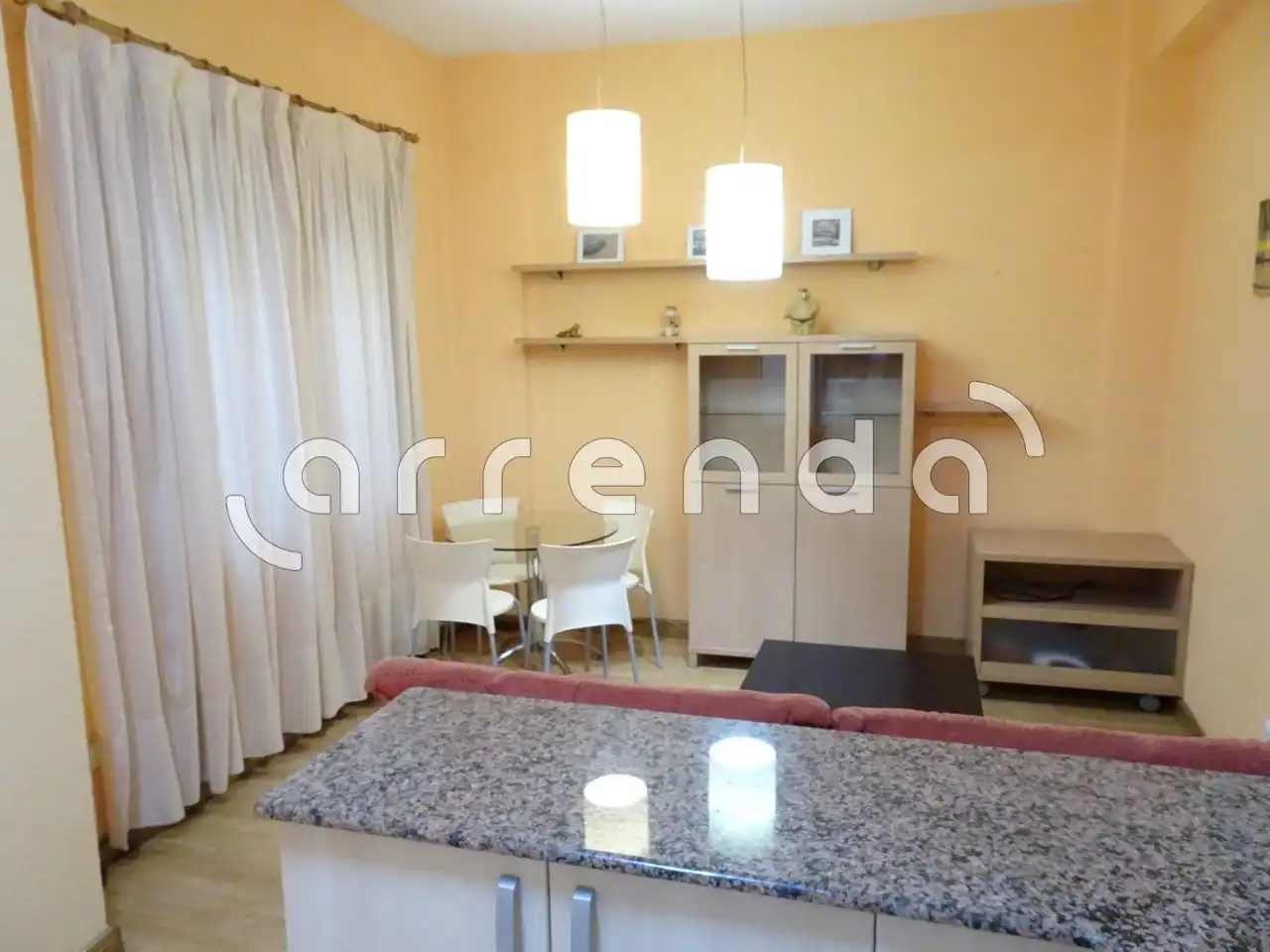 Wohnung mit Aufzug zur Miete in Calle Rualasal, imagen 2