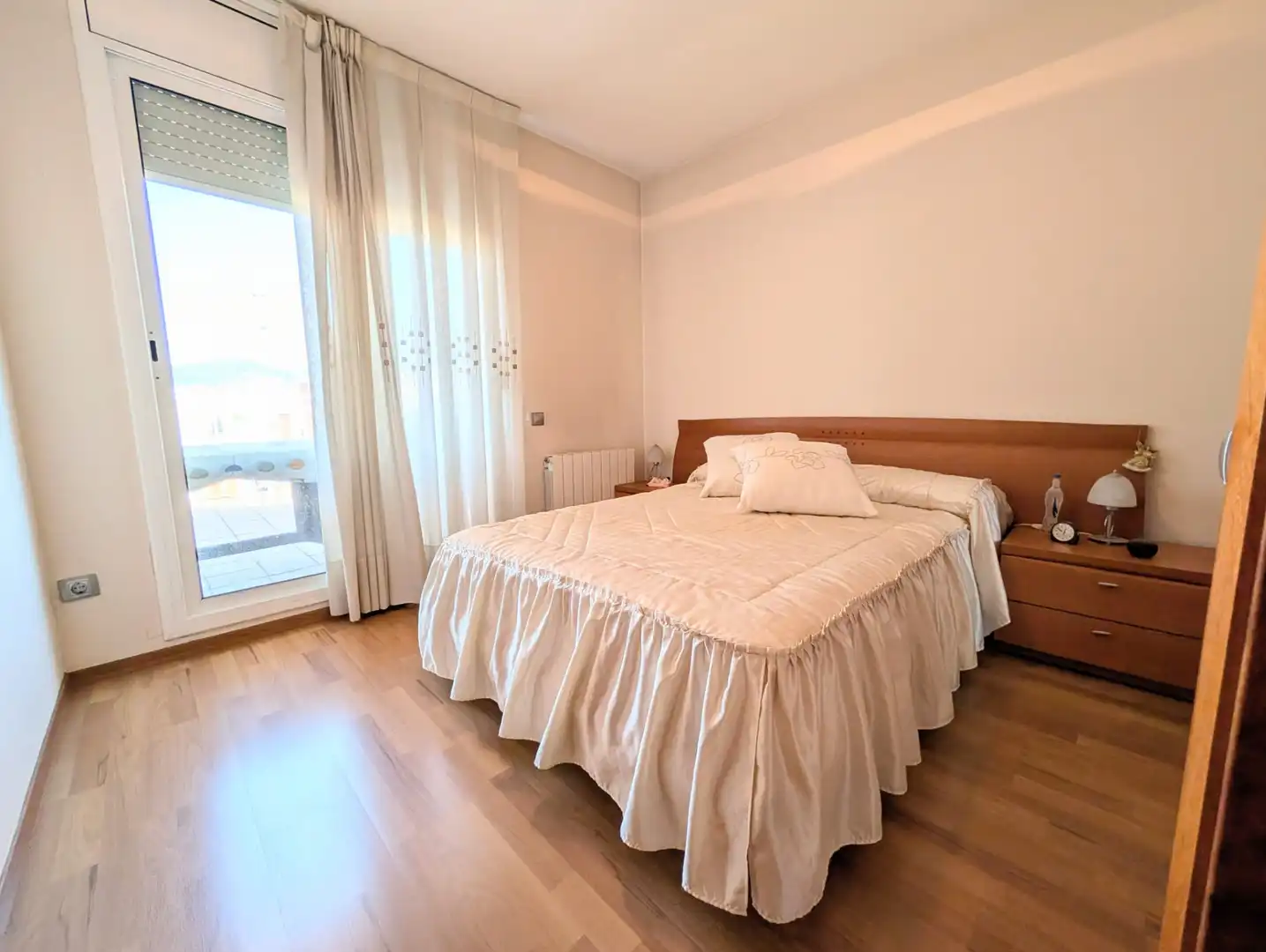 Habitación de Casa o chalet en venta en Santa Coloma de Gramenet con Aire acondicionado, Calefacción y Parquet
