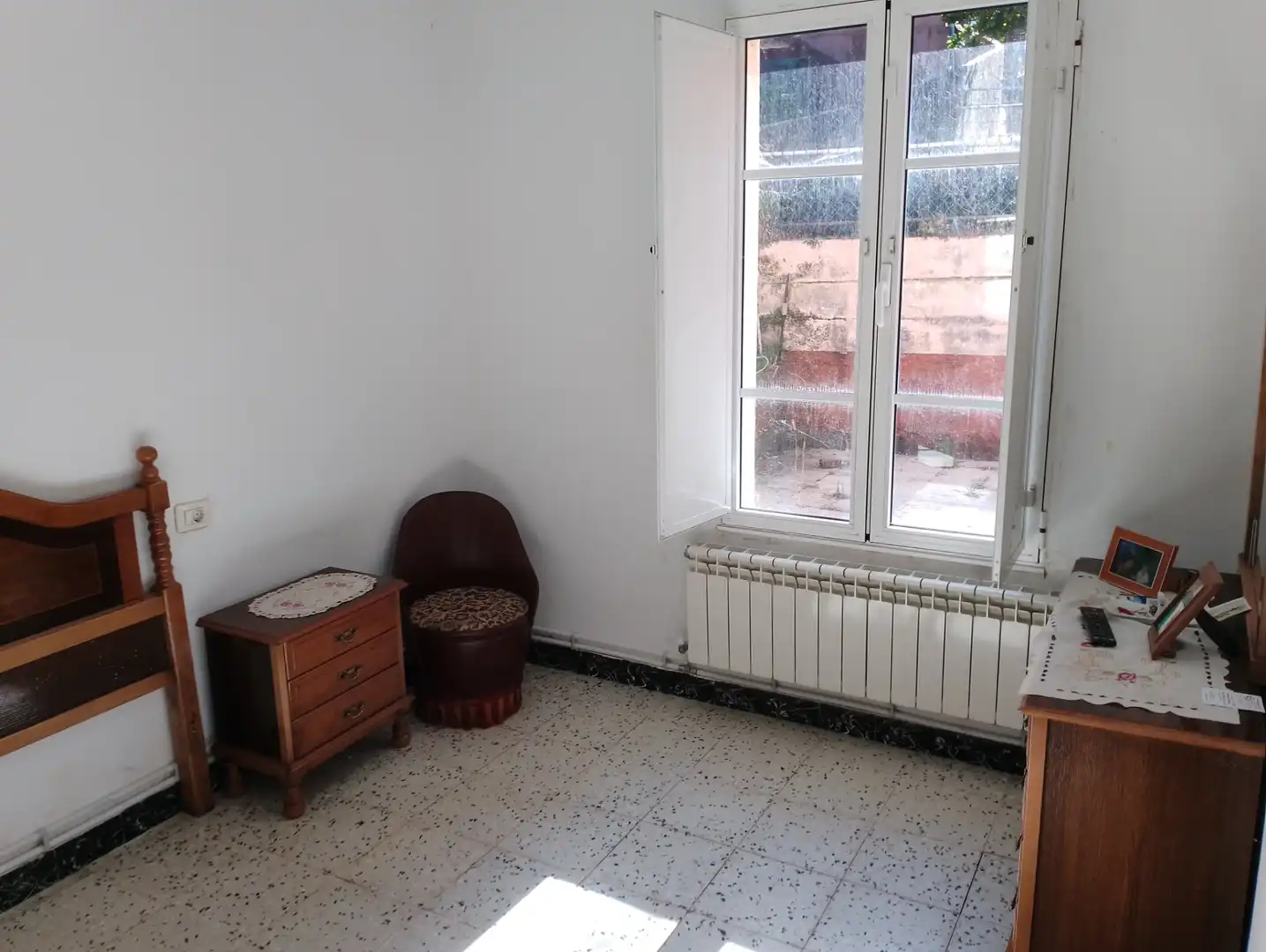 Dormitori de Casa o xalet en venda en Ribeira amb Calefacció, Jardí privat i Terrassa