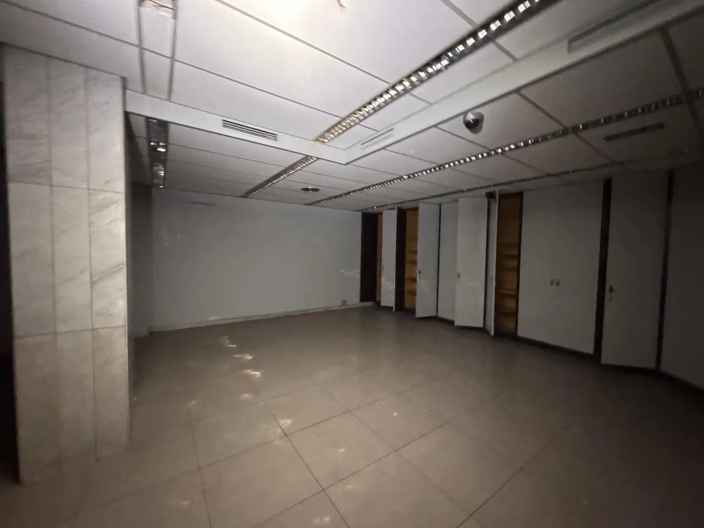 Local comercial en venta en Carrer Carrer Comte d'Urgell 152, imagen 20