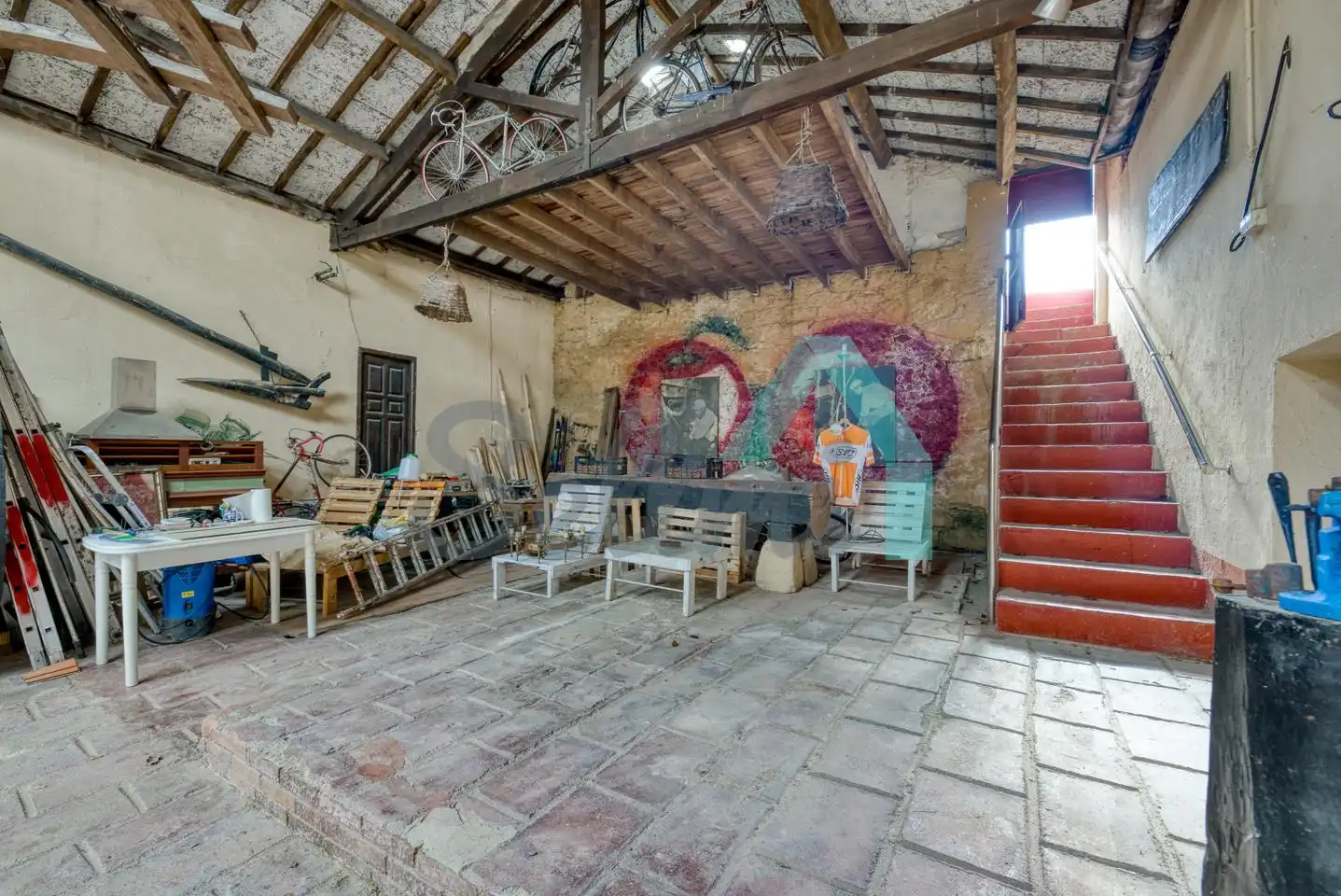 Buildings for sale in Oviedo 