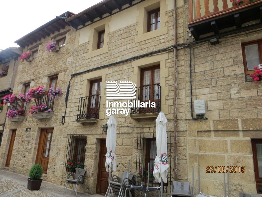 Exterior view of Single-family semi-detached for sale in Frías  with Heating