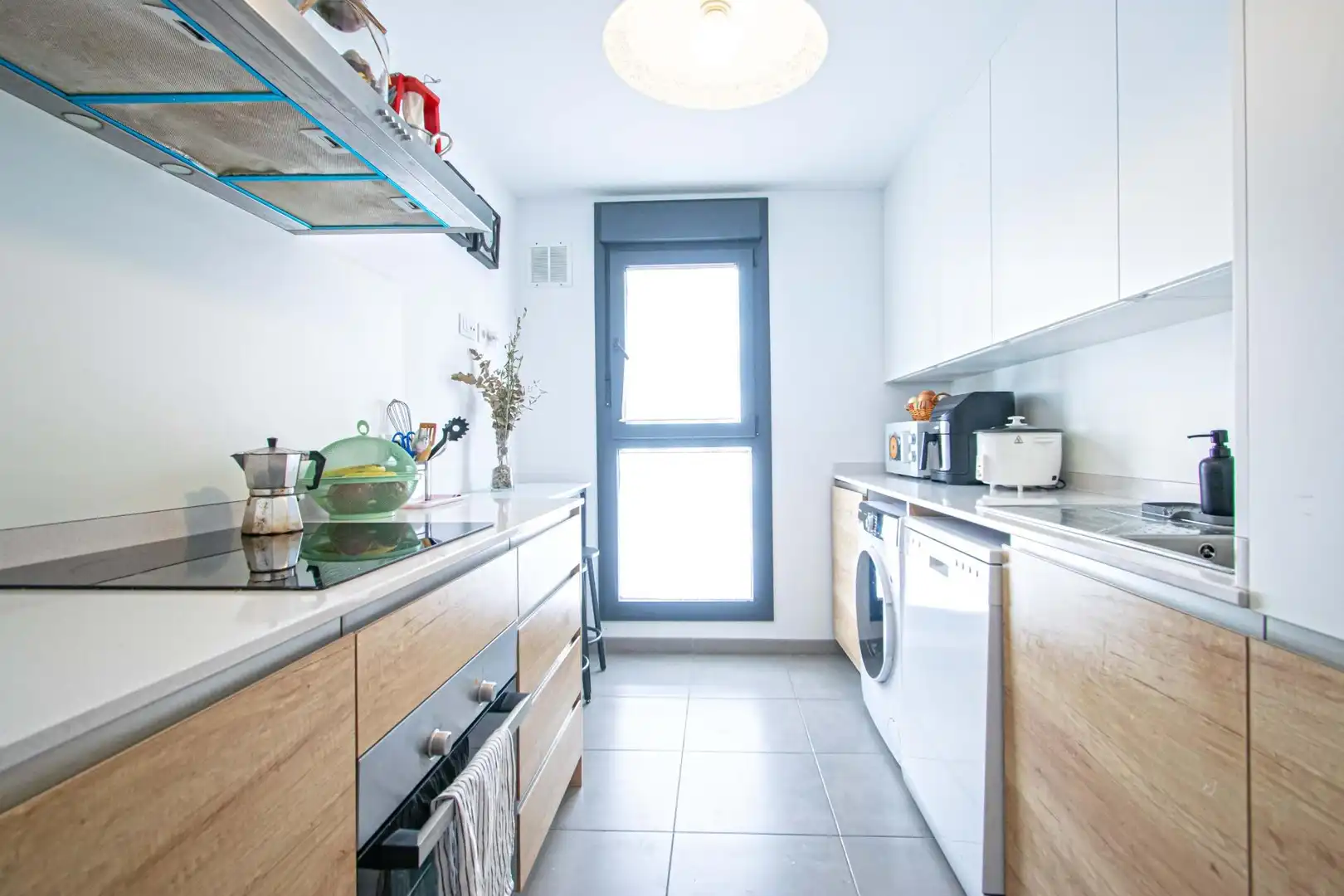 Kitchen of Flat for sale in Sevilla  with Air Conditioner, Heating and Private garden