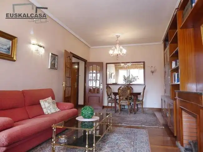 Piso con ascensor en venta en Indautxu