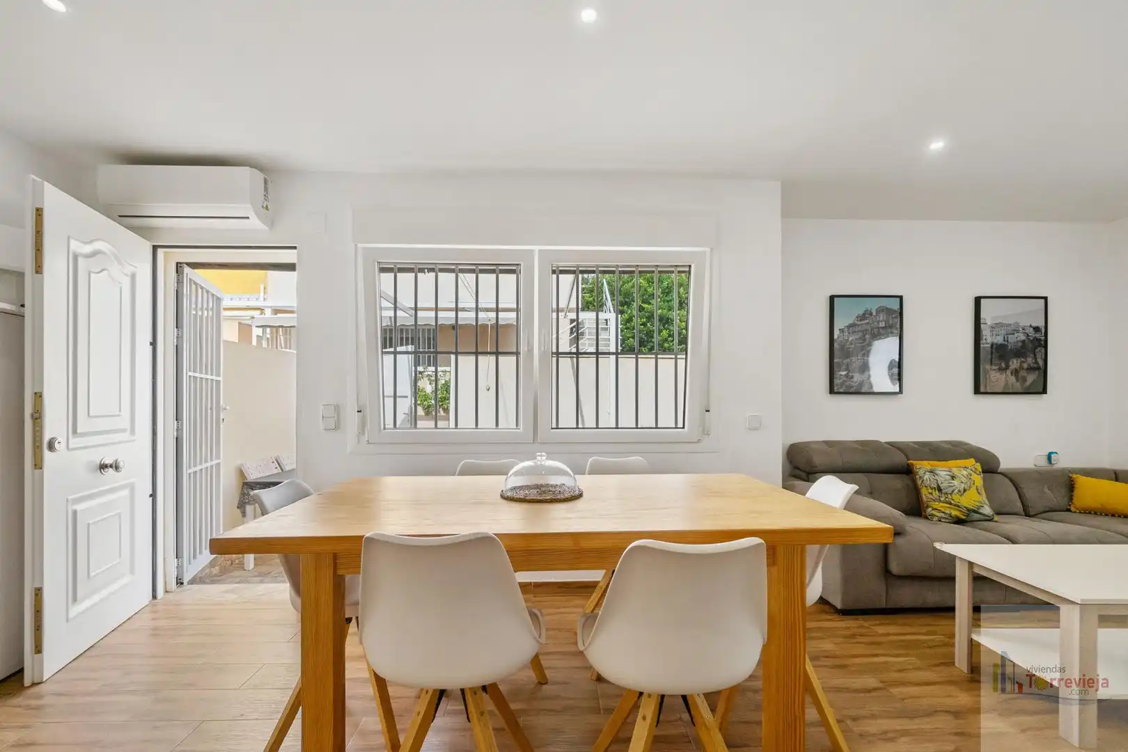 Casa con piscina en venta en Los Balcones - Los Altos, imagen 5
