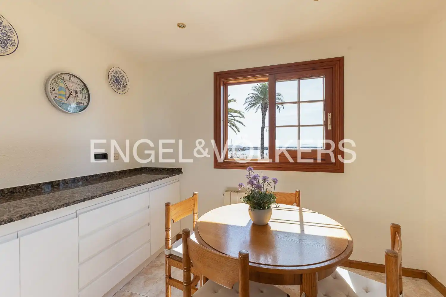 Comedor de Casa o chalet de alquiler en La Pobla de Farnals con Aire acondicionado, Calefacción y Jardín privado