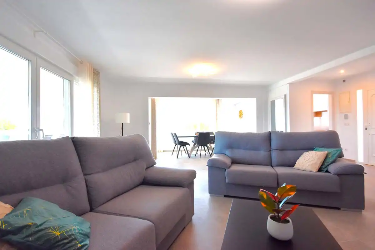 Sala de estar de Casa o chalet en venta en Calpe / Calp con Aire acondicionado, Jardín privado y Terraza