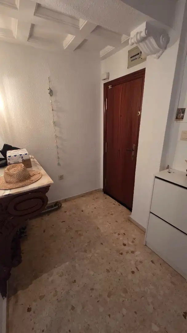 Piso en venta en Valencia con Amueblado y Balcón