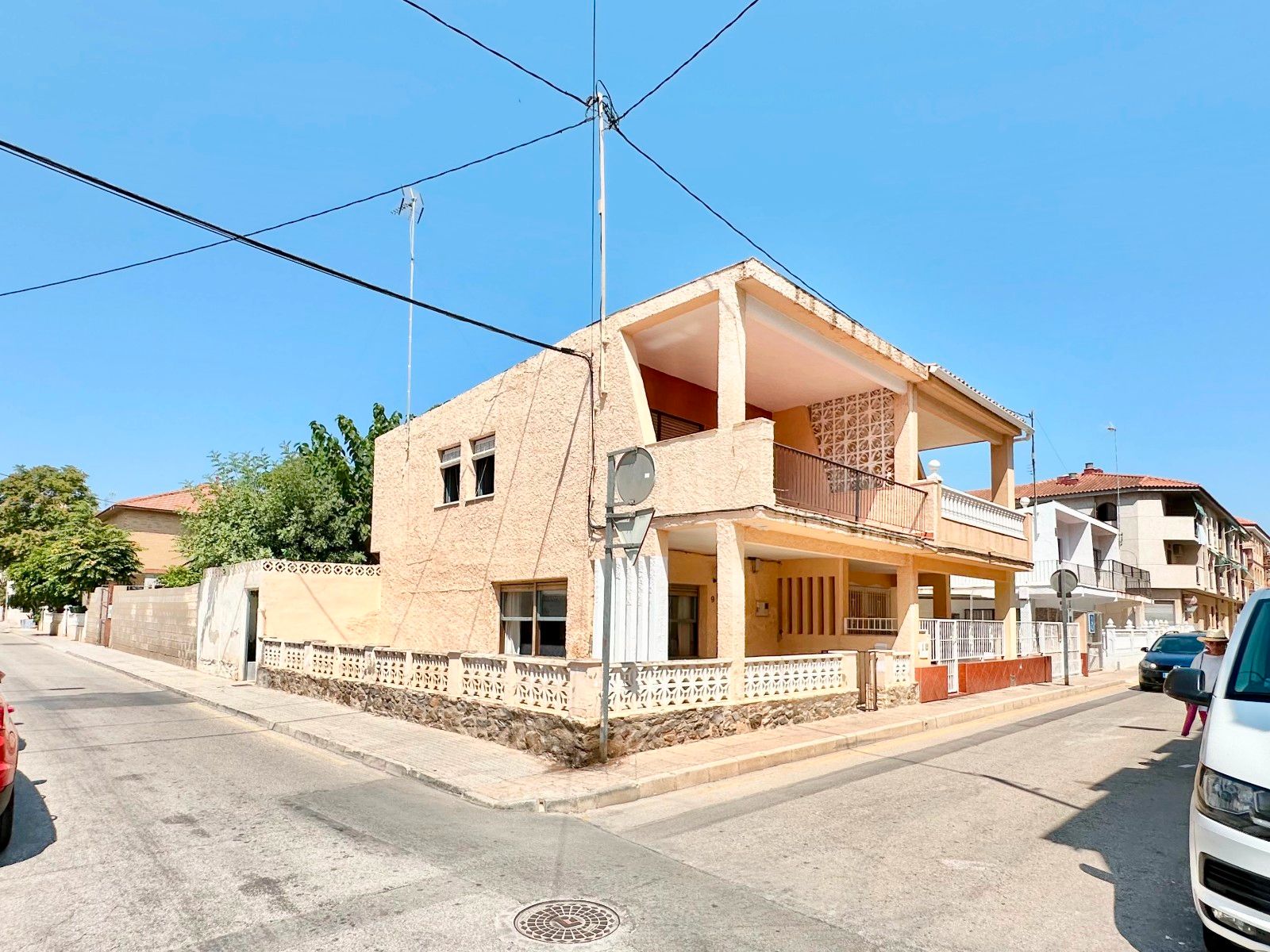 Vista exterior de Casa o chalet en venta en San Pedro del Pinatar con Terraza, Amueblado y Horno