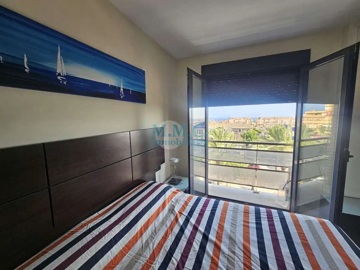 Habitación de Piso en venta en Roquetas de Mar con Aire acondicionado, Amueblado y Balcón