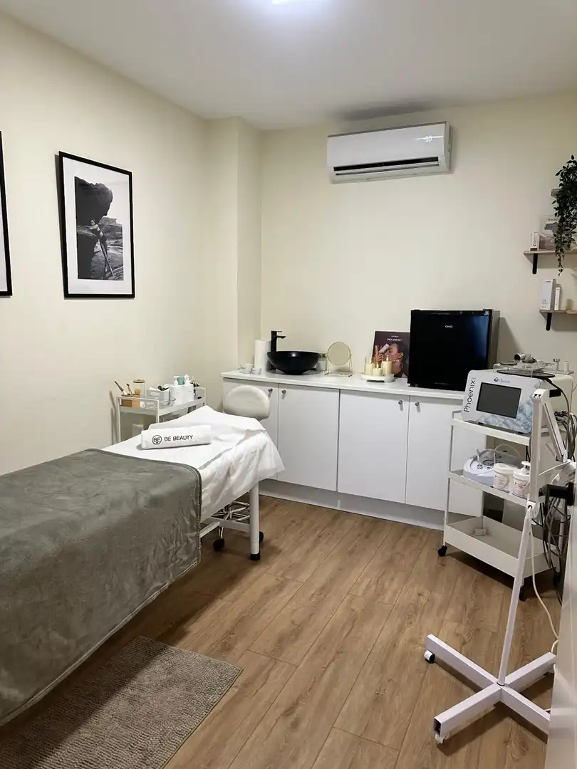 Habitación de Local en traspaso en Villaviciosa de Odón con Aire acondicionado y Amueblado