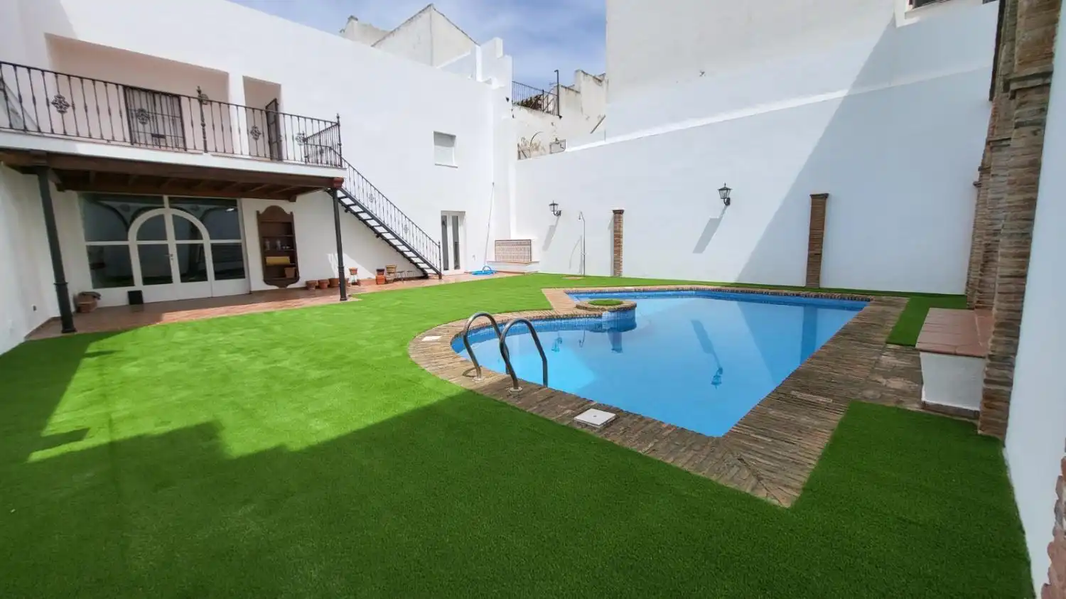 Casa a schiera in vendita a Centro - Calzada - Cabo Noval