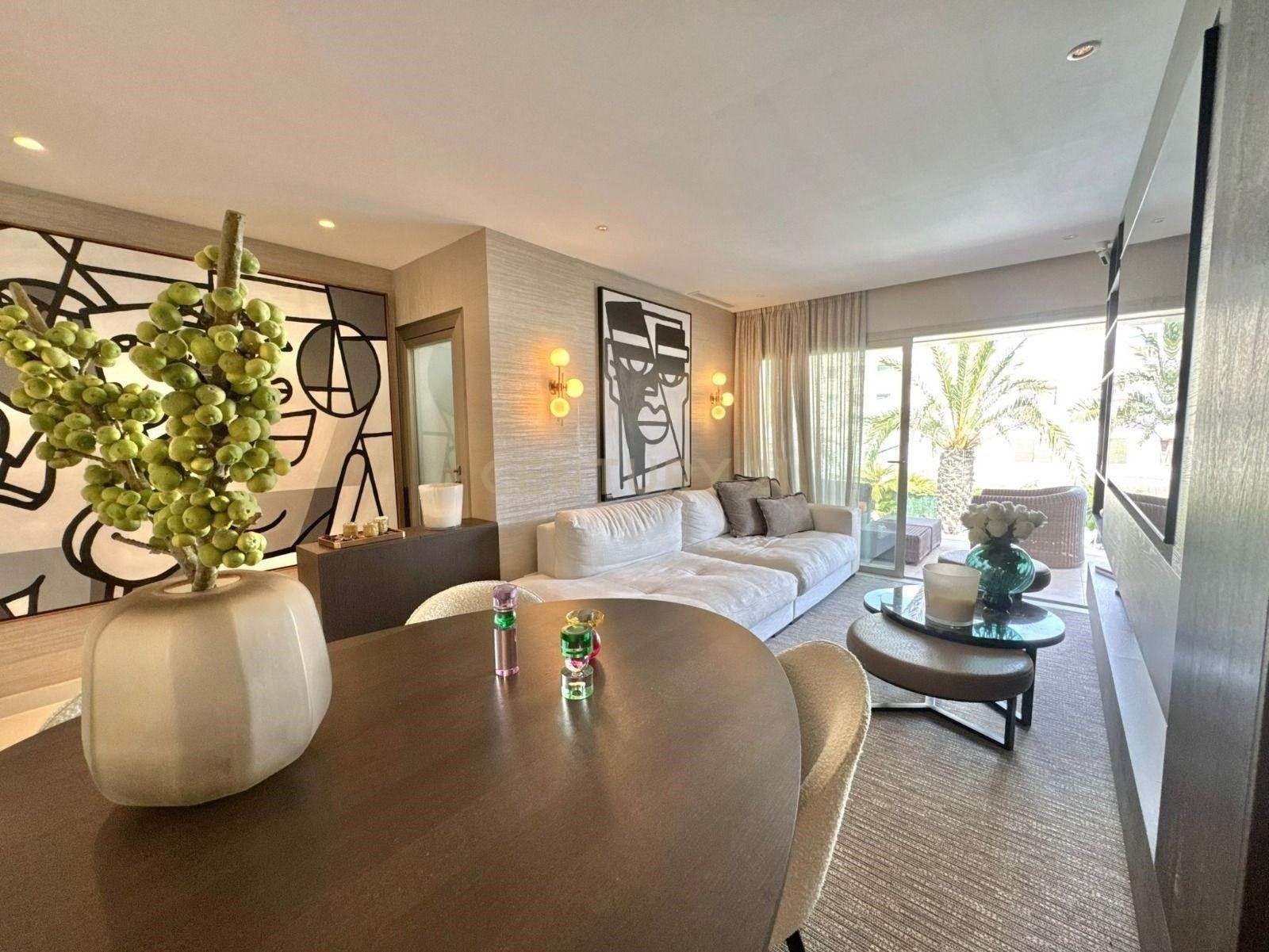 Living room of Flat for sale in Eivissa  with Air Conditioner and Terrace