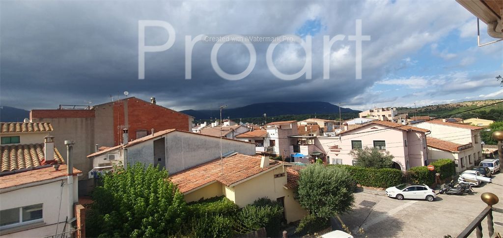 Vista exterior de Pis en venda en Santa Maria de Palautordera amb Aire condicionat i Calefacció