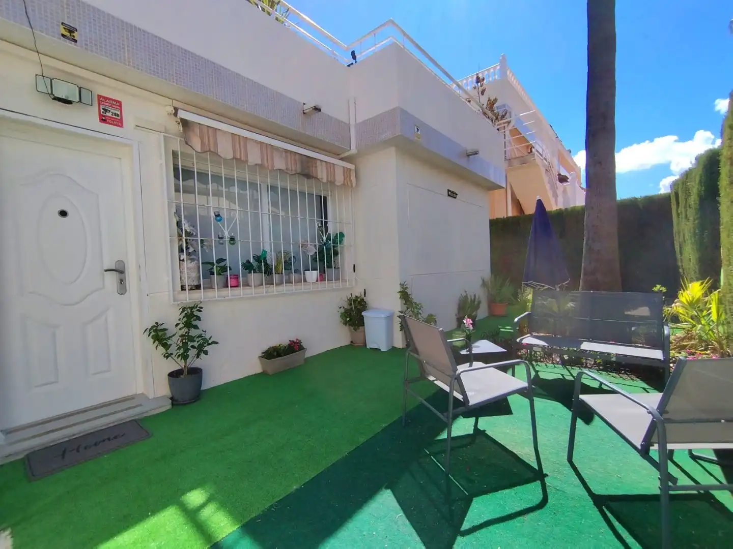 Maison jumelée avec piscine à vendre à Moncayo 84