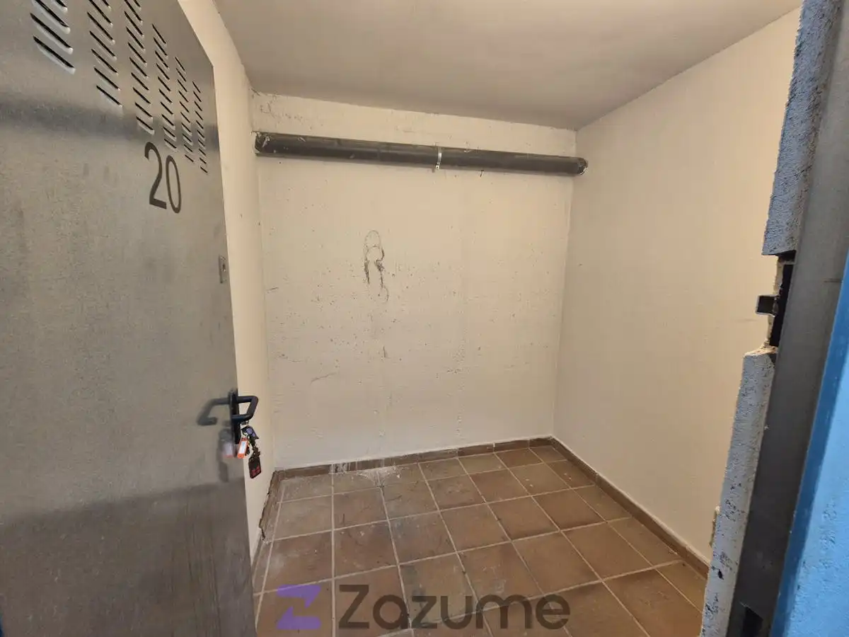 Flat for rent in Recas  with Air Conditioner, Heating and Terrace