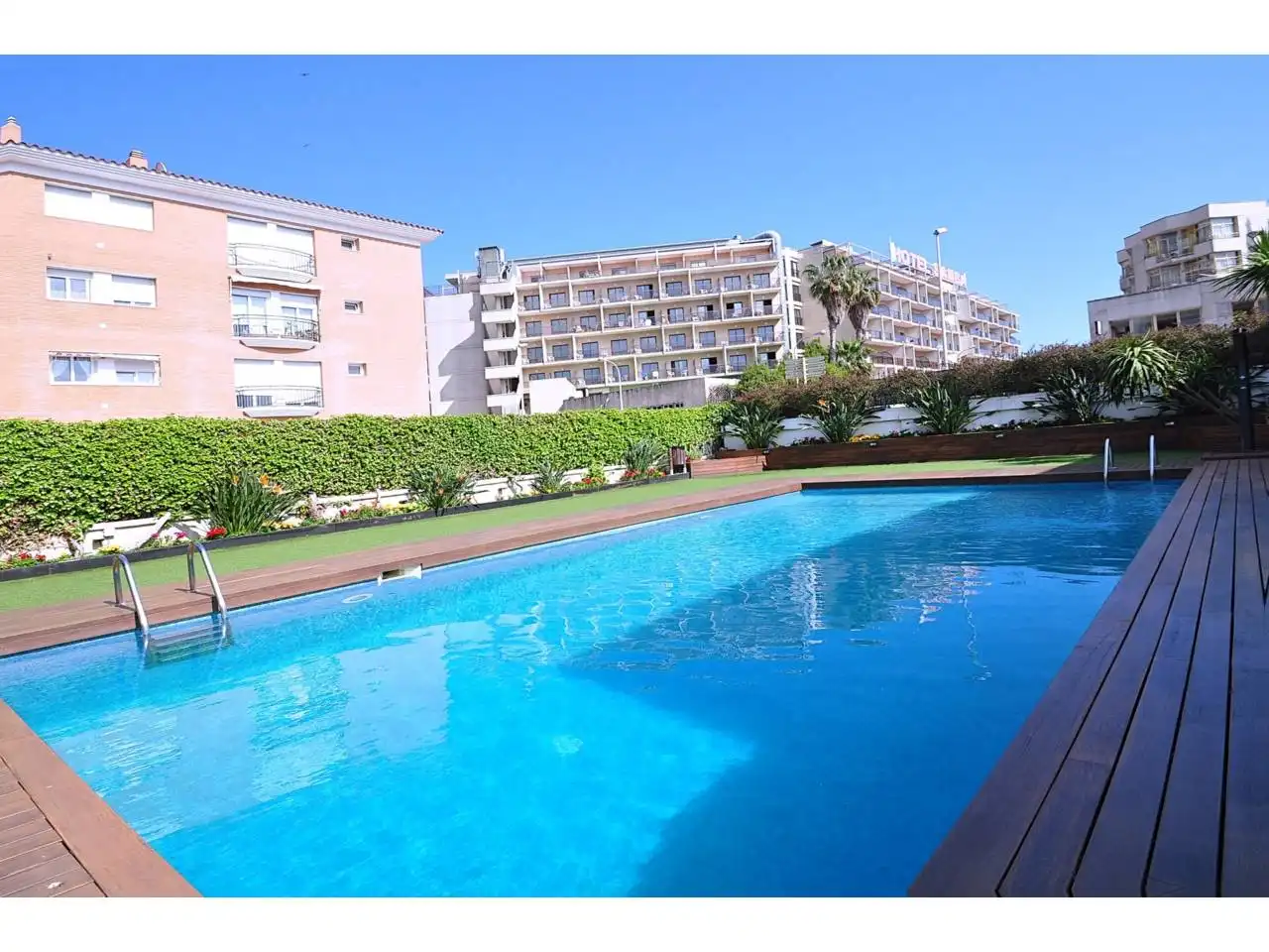 Swimming pool of Study for sale in Lloret de Mar  with Heating, Parquet flooring and Furnished