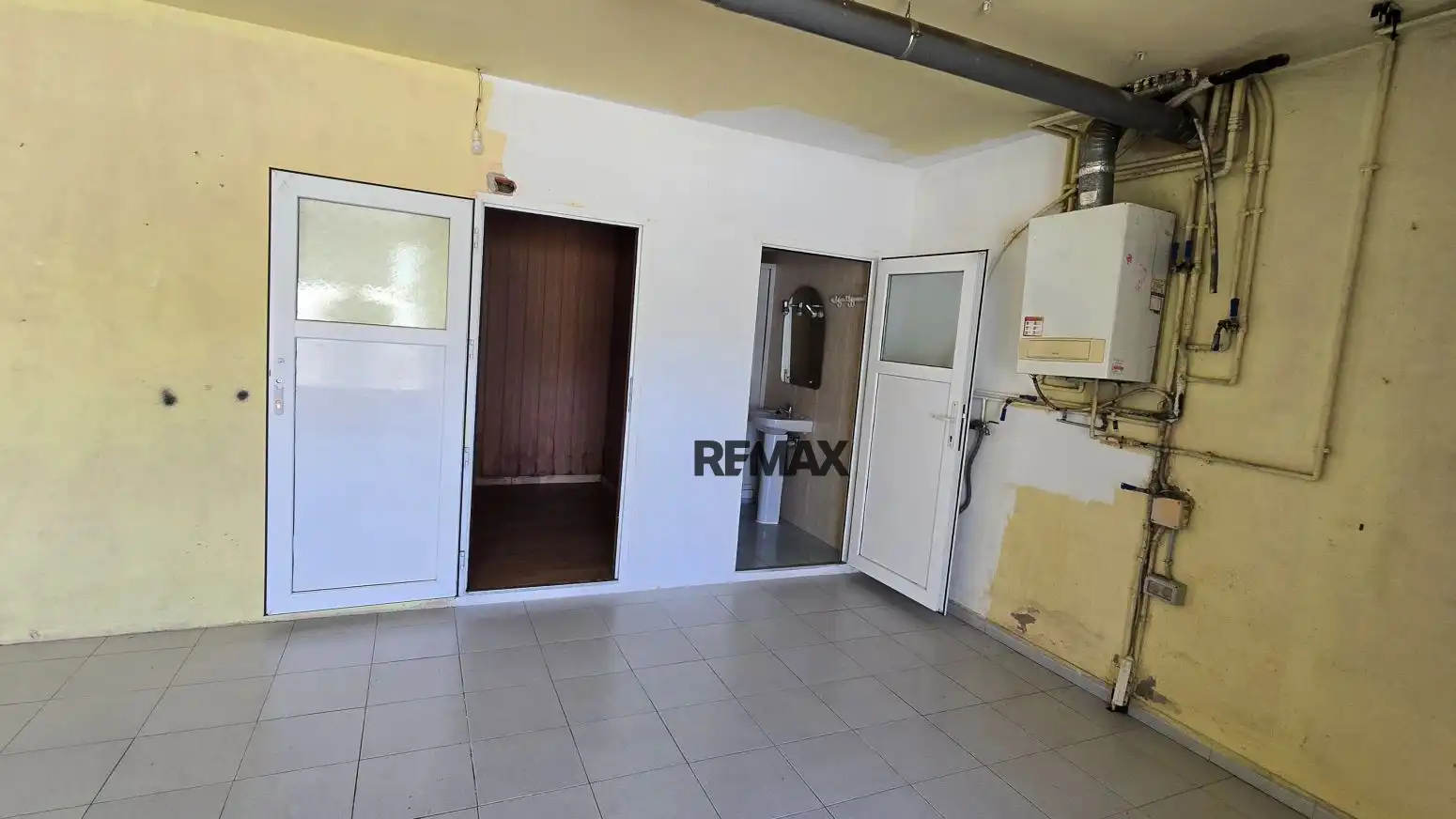 Detached house with garden for sale in Calle CL ISAAC ALBENIZ, imagen 22