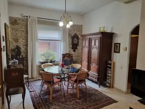 Comedor de Edificio en venta en Palamós