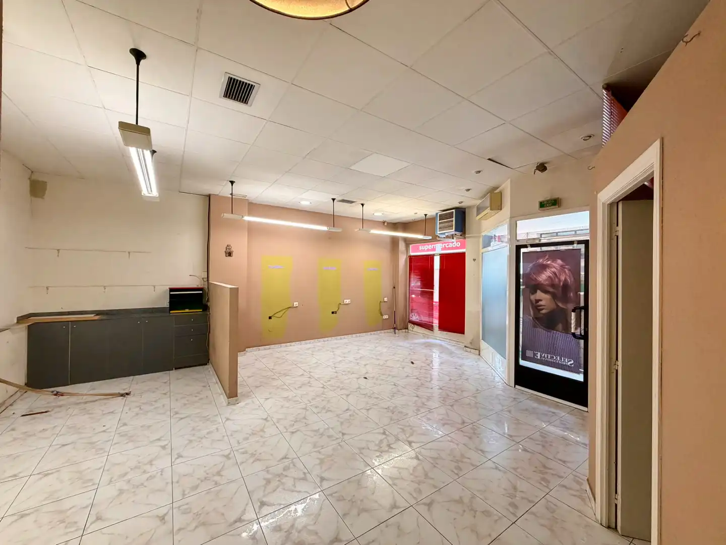 Local en venta en Ponferrada con Aire acondicionado