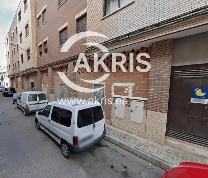 Local en venta en Calle Mayor del Villar, Centro de Especialidades