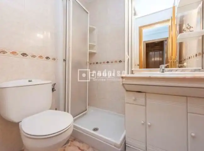 Bathroom of Flat for sale in Pinto  with Heating, Terrace and Alarm