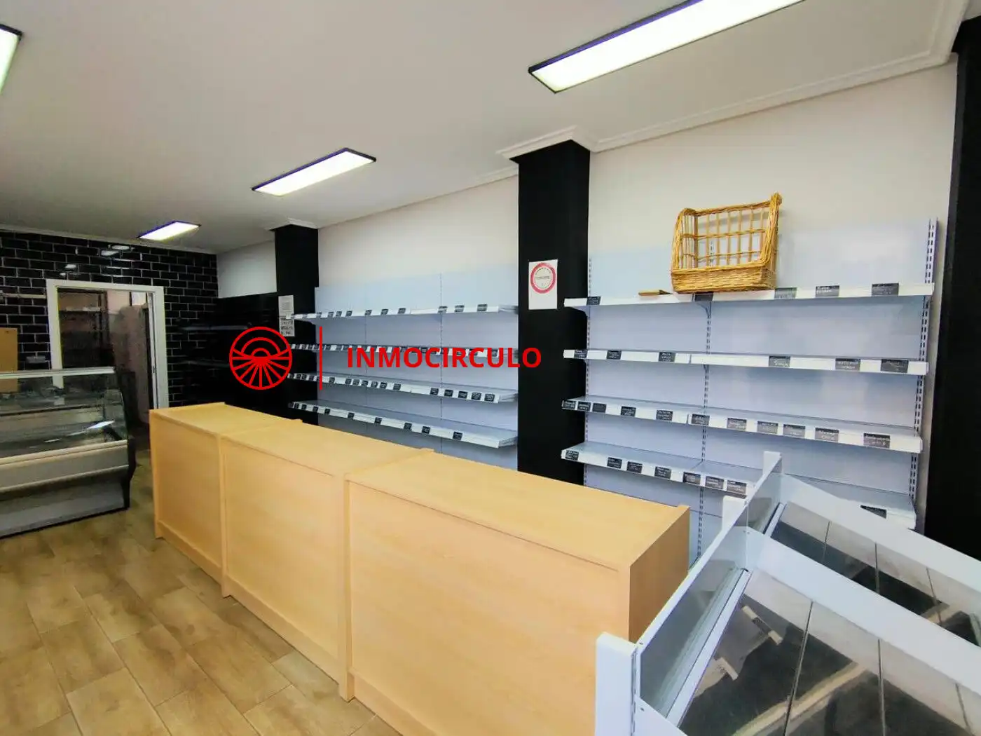 Local comercial de lloguer a Calle Calle de Doña Berenguela, imagen 18