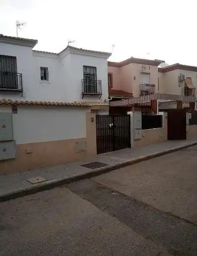 Exterior view of Flat for sale in Sevilla