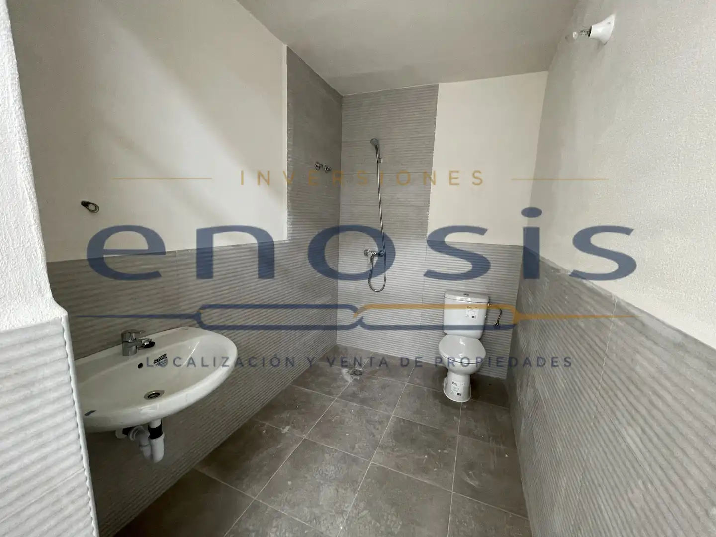 Baño de Nave industrial en venta en Torre-Pacheco