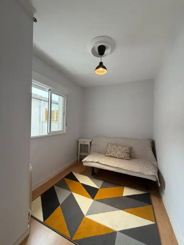 Schlafzimmer von Wohnung zur Miete in Gijón  mit Heizung und Terrasse