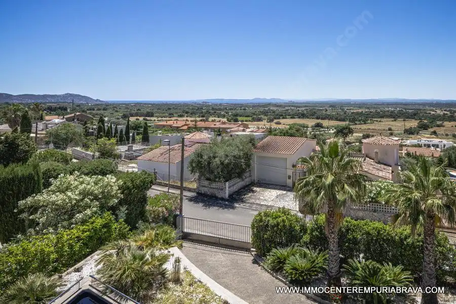 Chalet en venta en Palau-saverdera, imagen 17