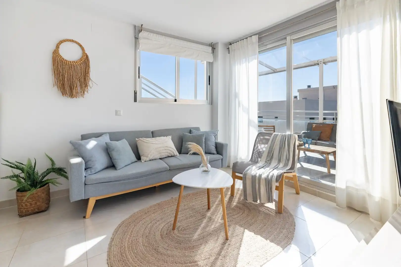 Sala de estar de Ático en venta en Piles con Aire acondicionado, Terraza y Piscina comunitaria