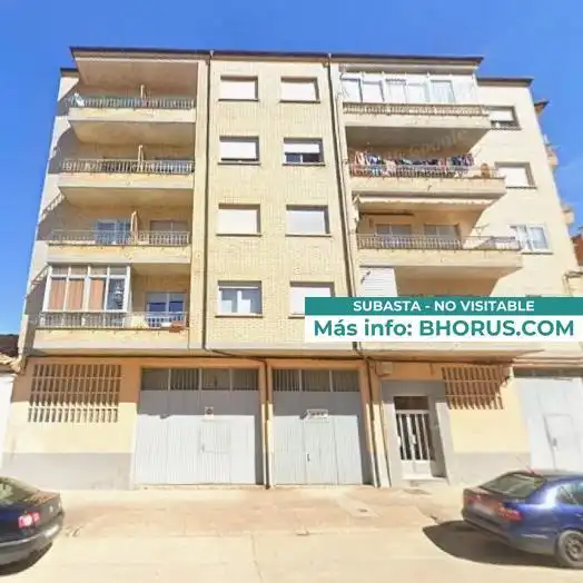 Vista exterior de Pis en venda en Almazán