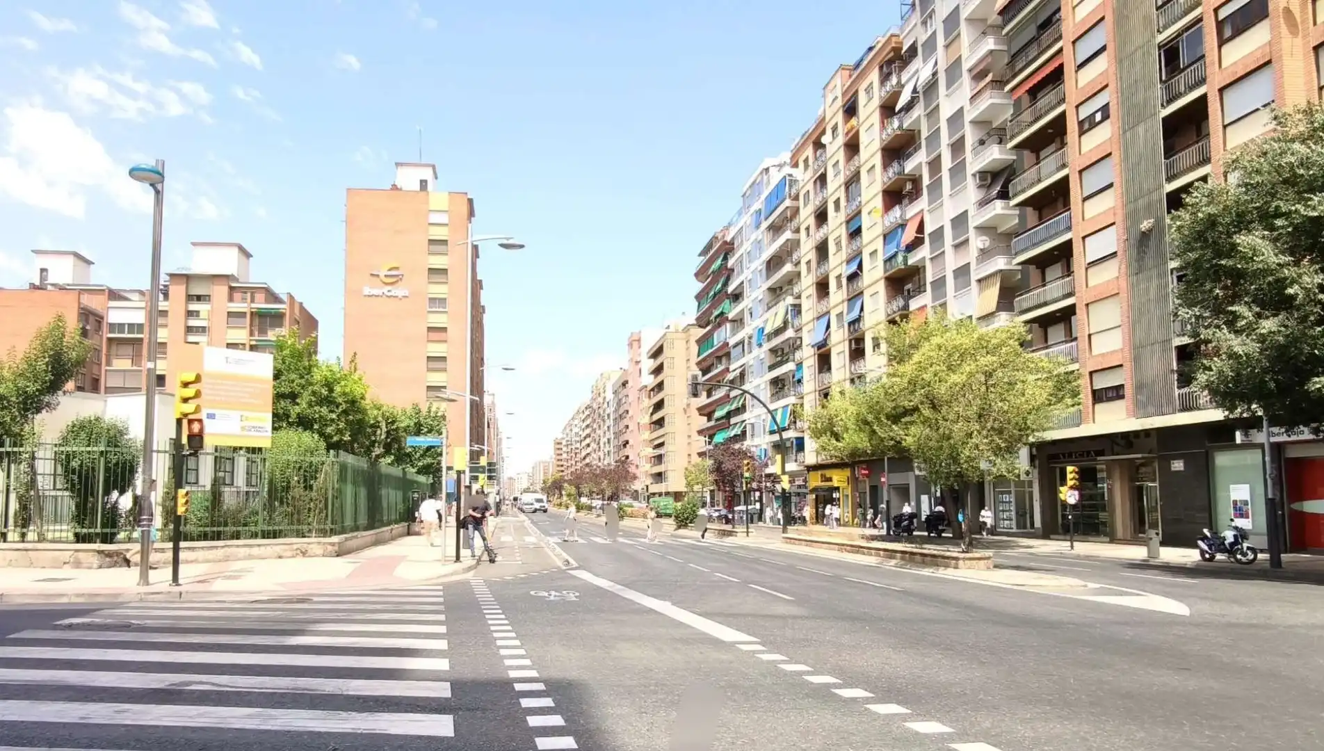 Vista exterior de Àtic en venda en Zaragoza amb Aire condicionat, Calefacció i Terrassa