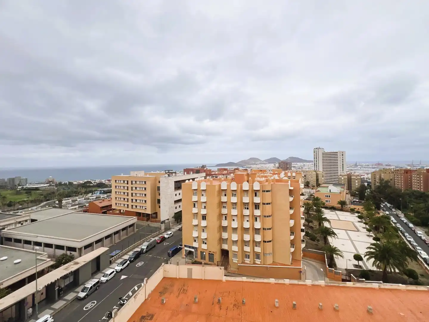 Exterior view of Flat for rent in Las Palmas de Gran Canaria  with Balcony