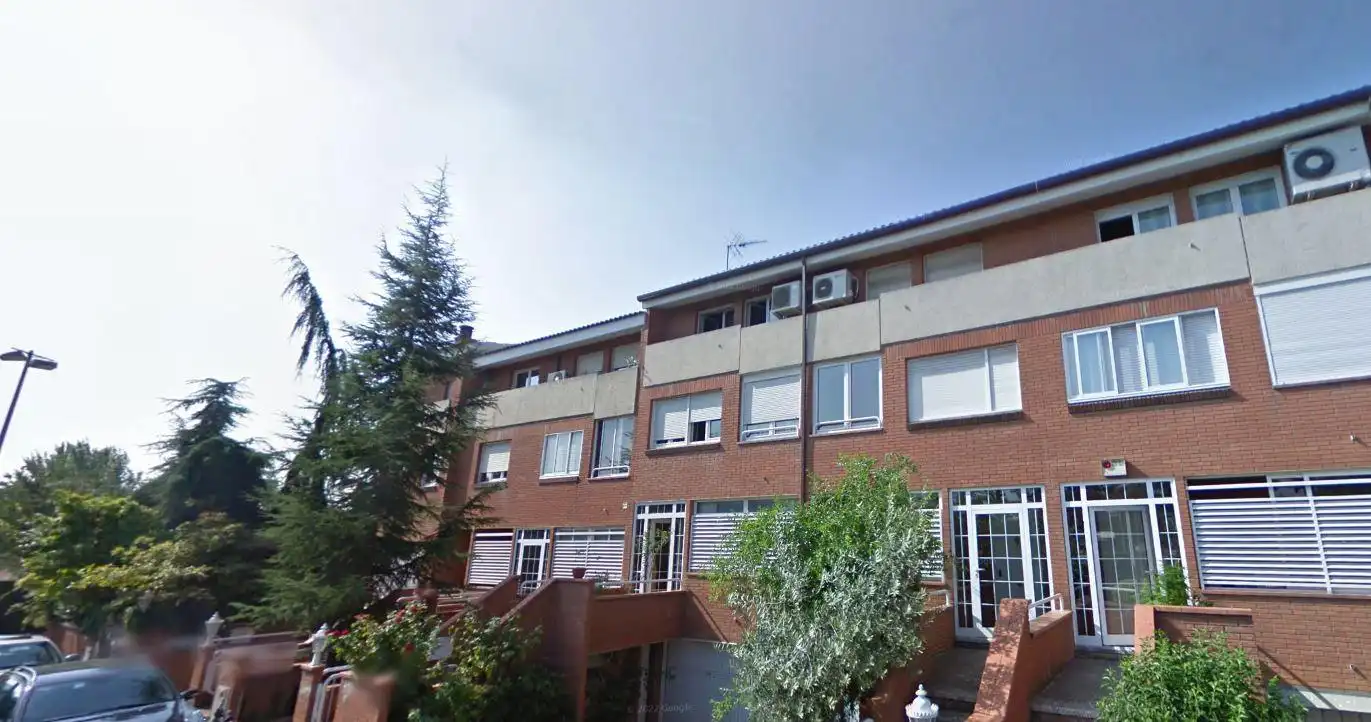 Exterior view of Houses for sale in Lleida