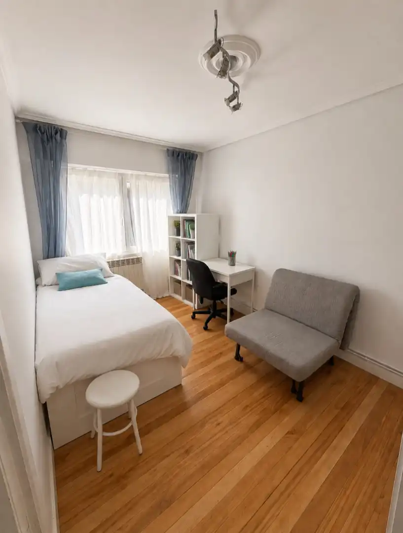 Flat with terrace for sale in Torre de Ugao Kalea, imagen 5