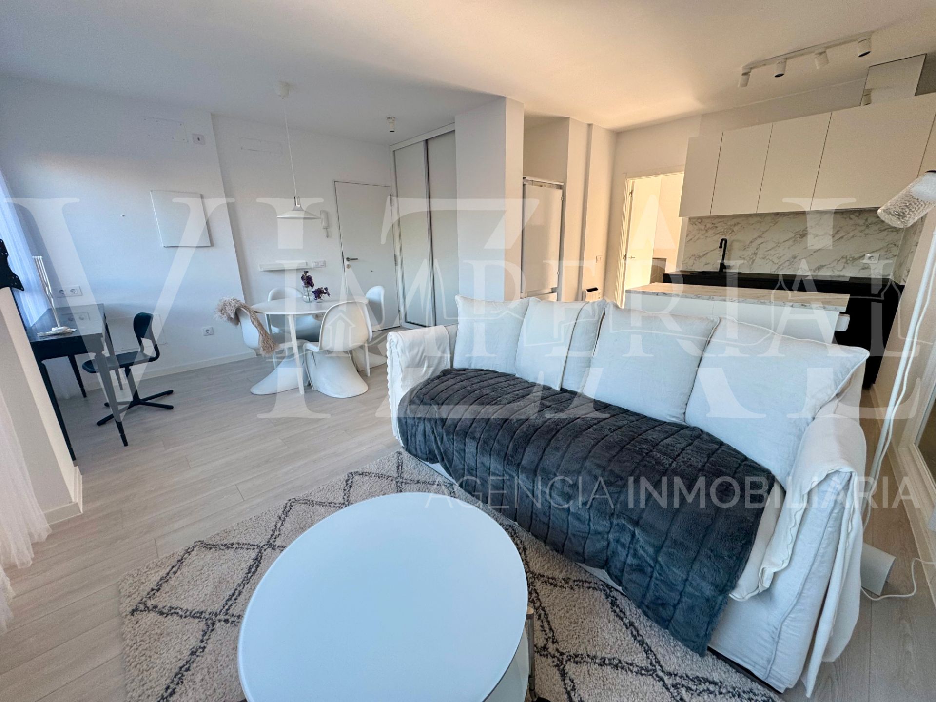 Sala de estar de Piso en venta en Burujón con Aire acondicionado, Trastero y Amueblado